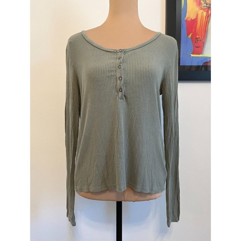 American Eagle Soft & Sexy Ribbed Long Sleeve Medium Pullover